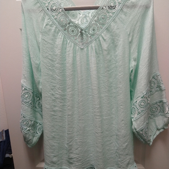 Boho style long flowy loose fit top - Picture 6 of 6